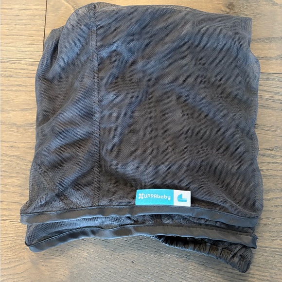 Uppababy mosquito net for bassinet brand new retail $69 - Picture 2 of 3